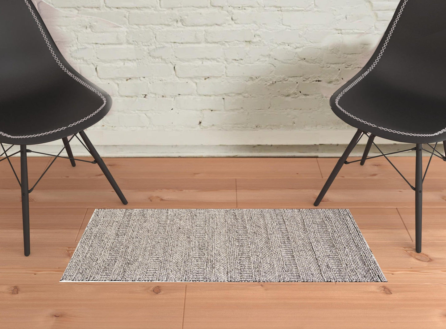 4' X 6' Ivory Gray And Tan Wool Hand Woven Stain Resistant Area Rug