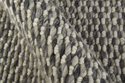 4' X 6' Gray And Ivory Wool Floral Hand Woven Stain Resistant Area Rug