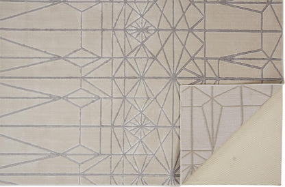 4' X 6' White Silver And Gray Geometric Area Rug