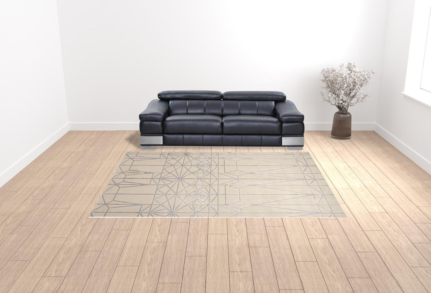 4' X 6' White Silver And Gray Geometric Area Rug