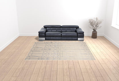 4' X 6' White Silver And Gray Geometric Area Rug