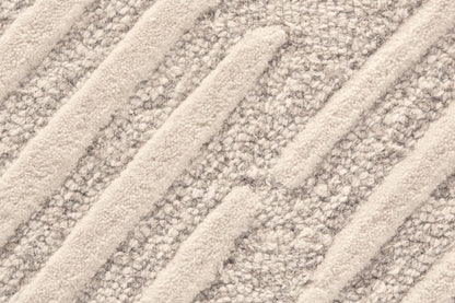 5' X 8' Tan And Ivory Wool Geometric Tufted Handmade Stain Resistant Area Rug