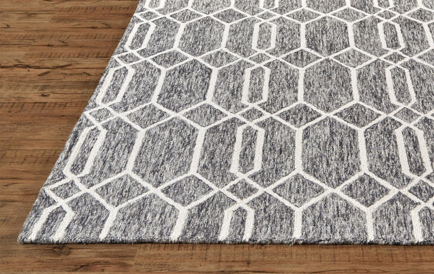 5' X 8' Blue And Ivory Wool Geometric Tufted Handmade Stain Resistant Area Rug