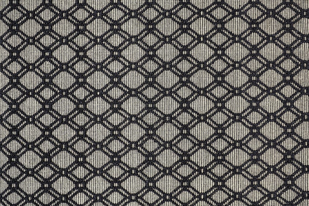 4' X 6' Black And Ivory Wool Geometric Hand Woven Area Rug With Fringe