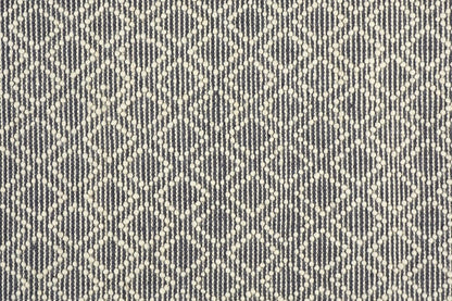 4' X 6' Gray And Ivory Wool Geometric Hand Woven Area Rug With Fringe