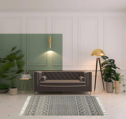 4' X 6' Gray And Ivory Wool Geometric Hand Woven Area Rug With Fringe