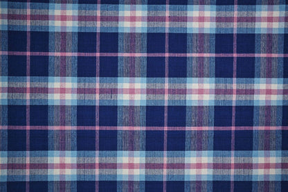 4' X 6' Blue Green And Black Abstract Hand Woven Stain Resistant Area Rug