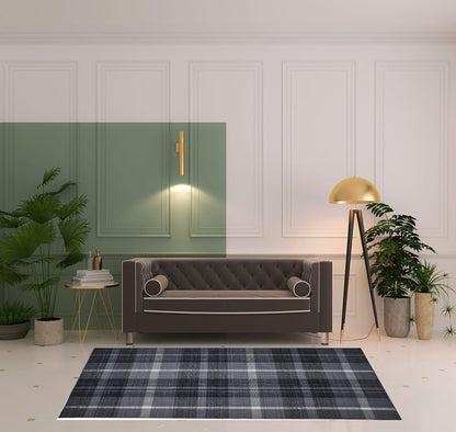 4' X 6' Black Gray And White Abstract Hand Woven Stain Resistant Area Rug