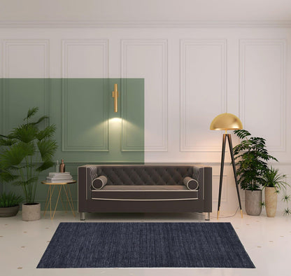 4' X 6' Gray And Black Hand Woven Area Rug