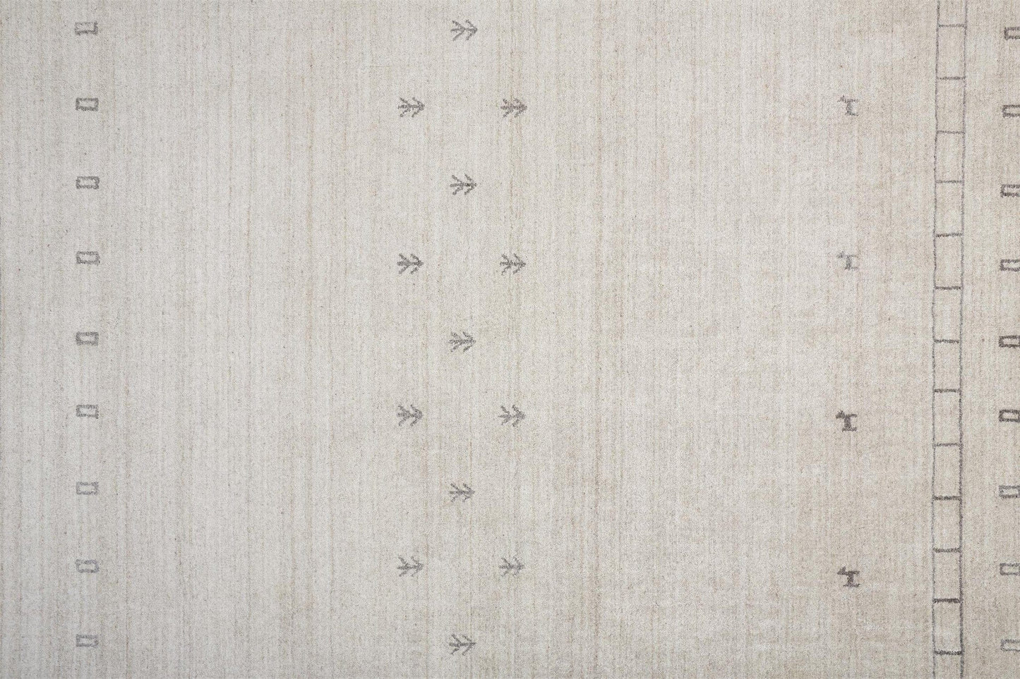 4' X 6' Ivory And Gray Wool Hand Knotted Stain Resistant Area Rug