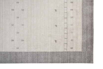 4' X 6' Ivory And Gray Wool Hand Knotted Stain Resistant Area Rug