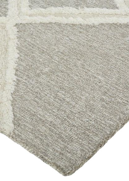 4' X 6' Gray And Ivory Wool Geometric Tufted Handmade Stain Resistant Area Rug