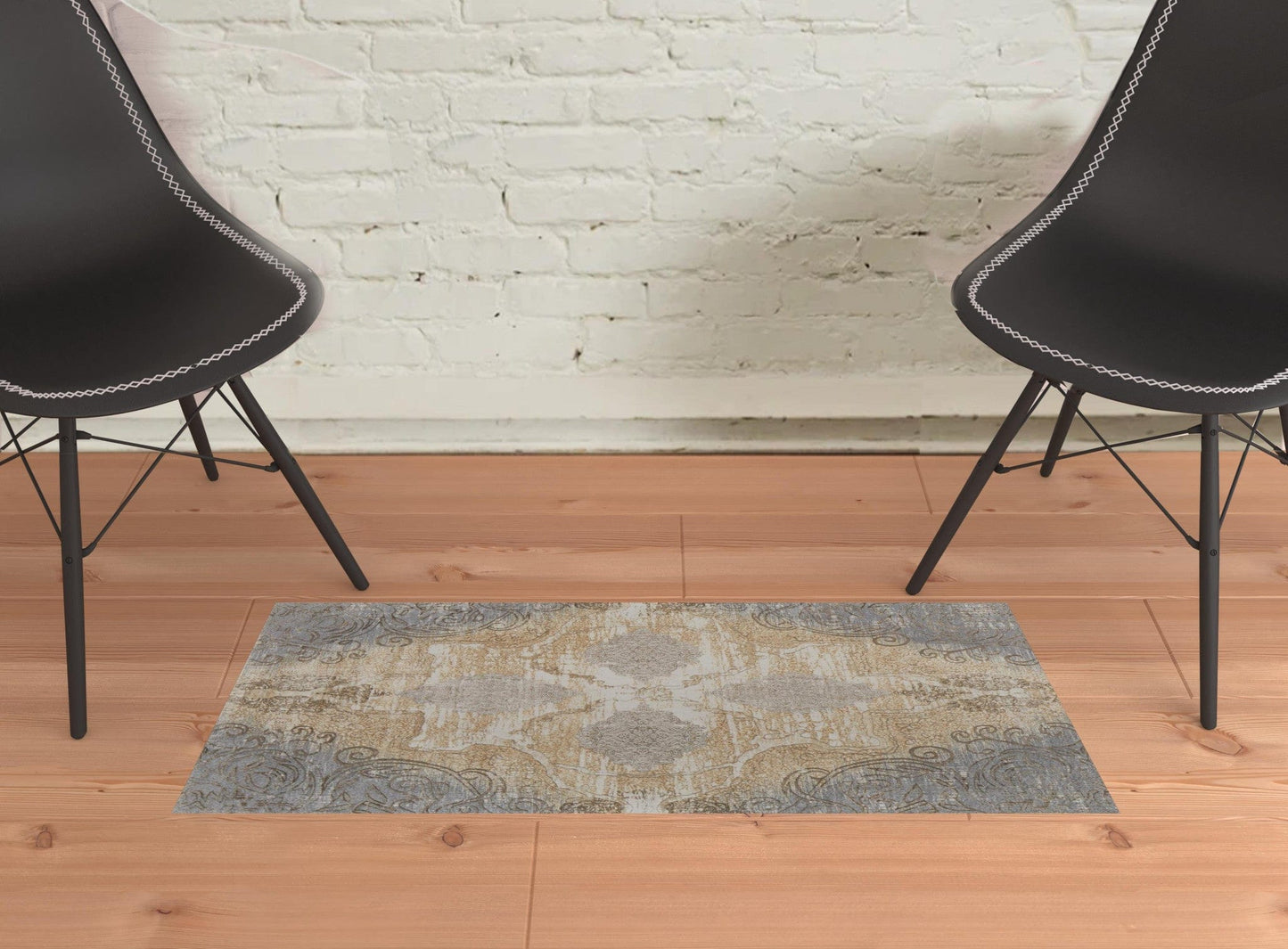 4' X 6' Silver Tan And Gray Floral Power Loom Area Rug