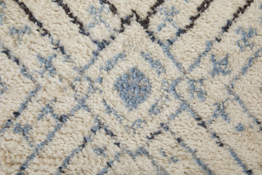 4' X 6' Ivory Blue And Gray Geometric Power Loom Distressed Area Rug