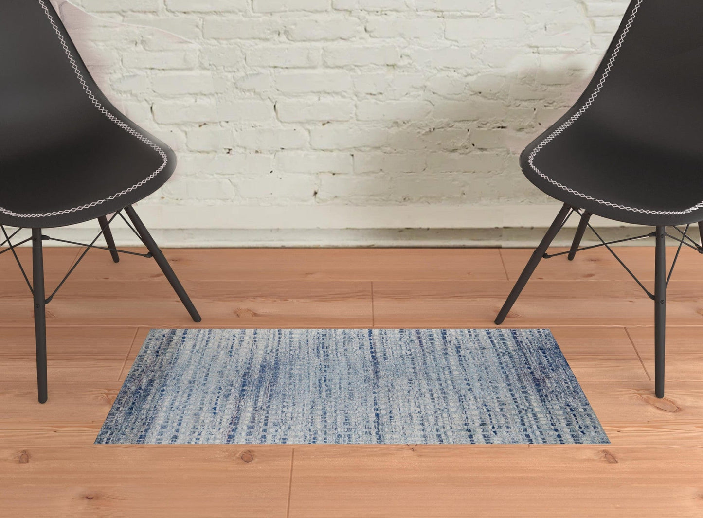 3' X 5' Blue And Ivory Abstract Power Loom Stain Resistant Area Rug