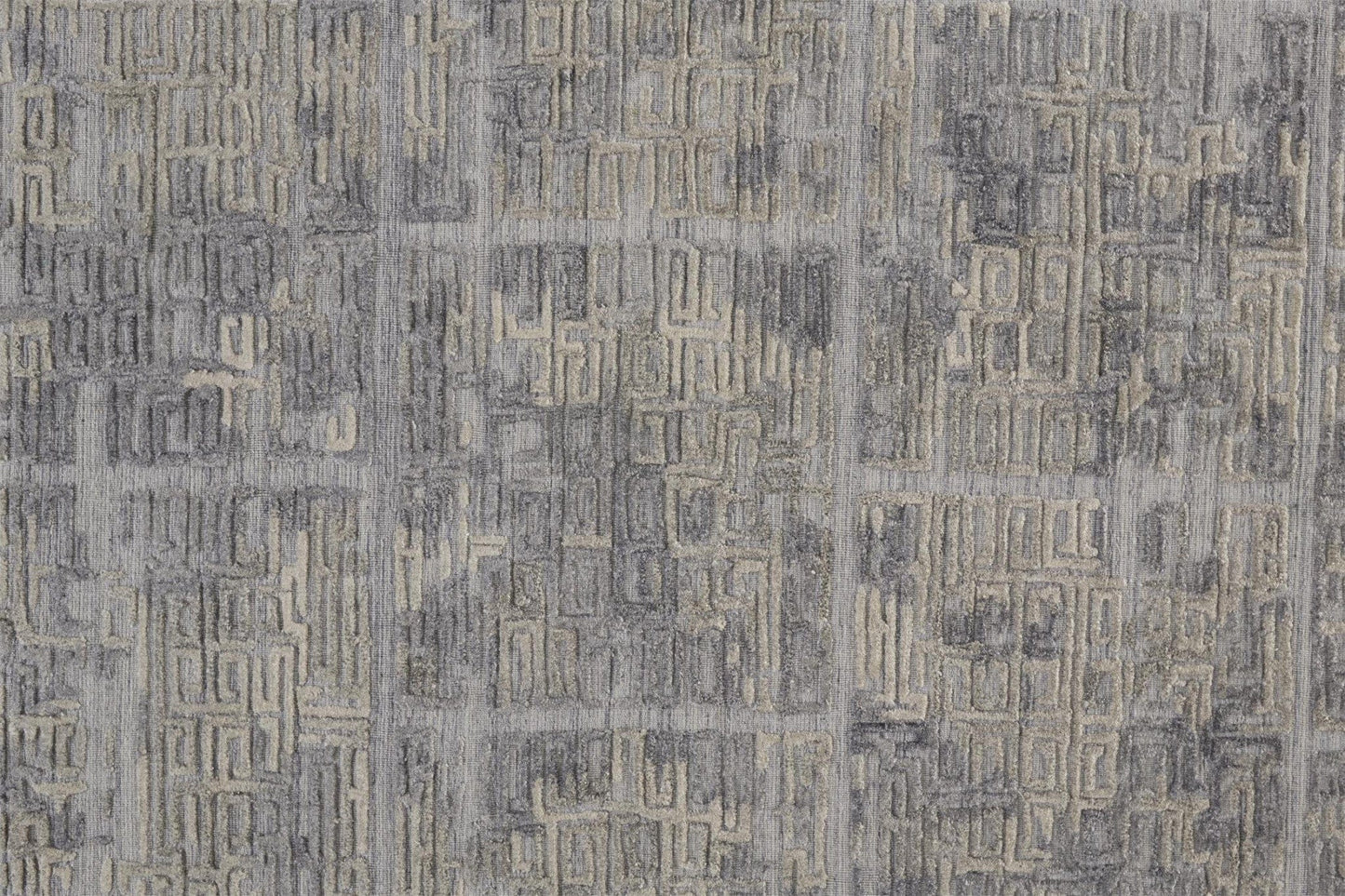 4' X 6' Gray And Ivory Abstract Hand Woven Area Rug