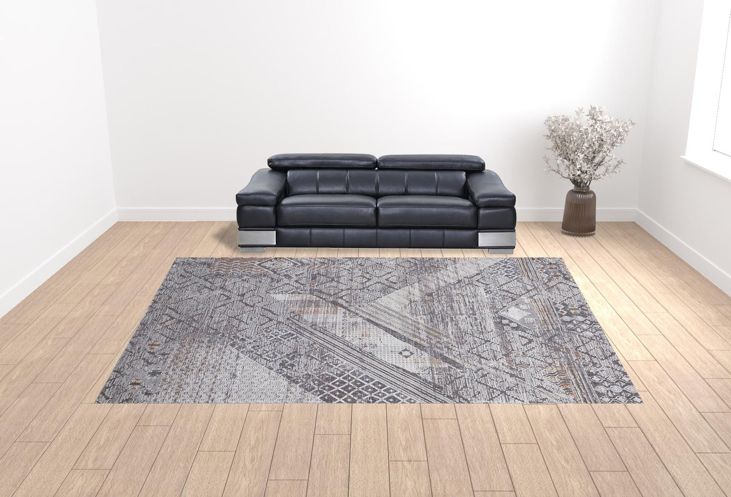 4' X 6' Ivory And Gray Geometric Power Loom Distressed Stain Resistant Area Rug