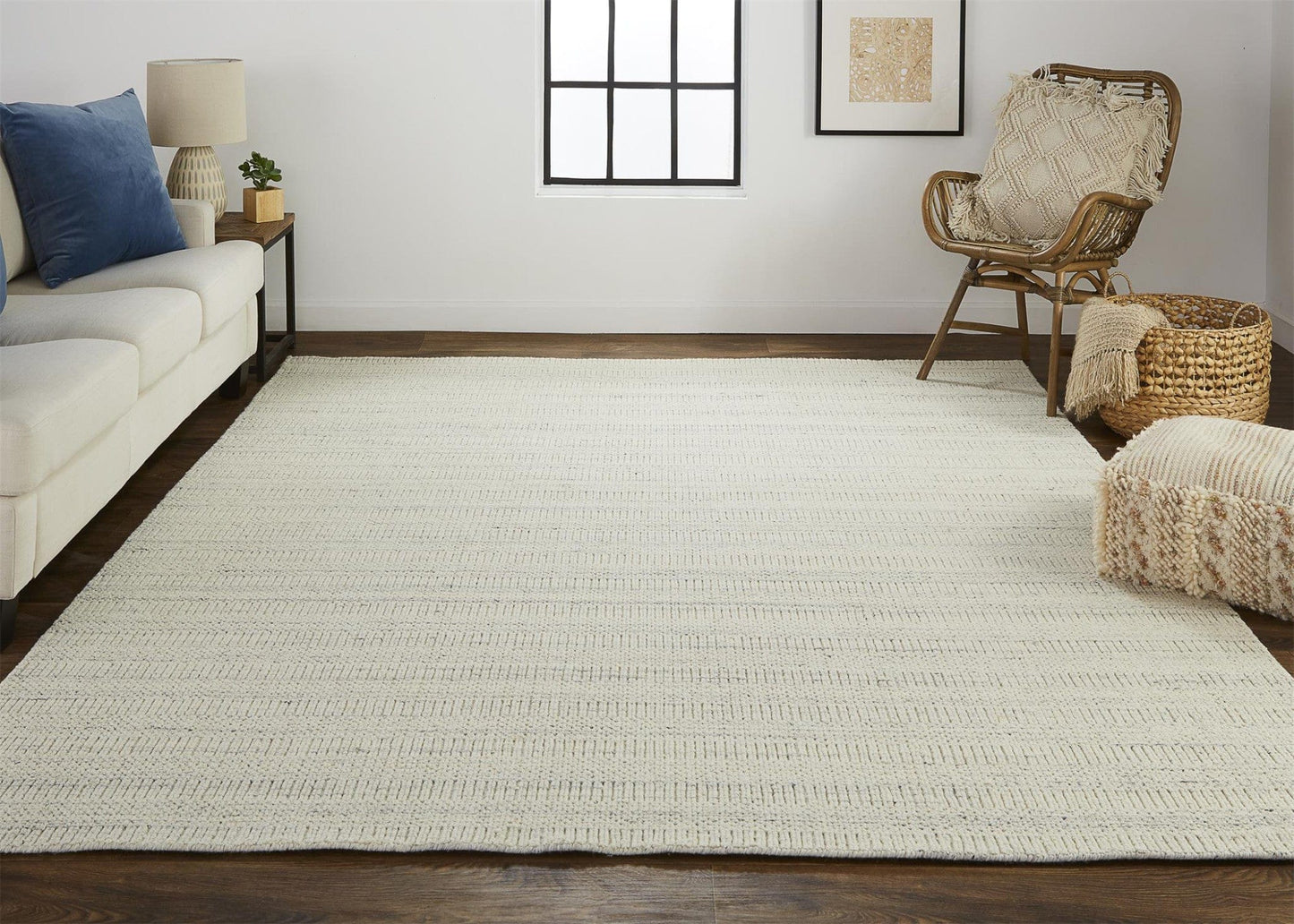 4' X 6' Ivory Wool Hand Woven Stain Resistant Area Rug
