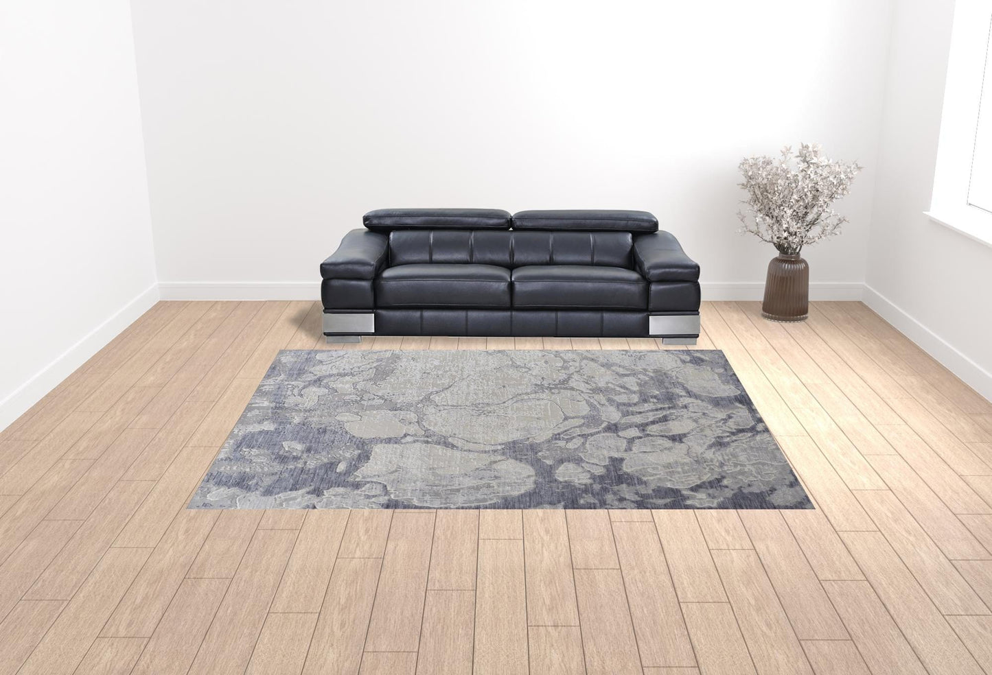 4' X 6' Ivory And Blue Abstract Power Loom Distressed Area Rug