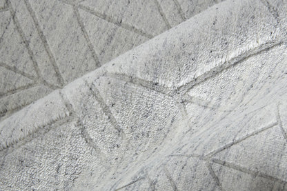 5' X 8' White And Silver Striped Hand Woven Area Rug