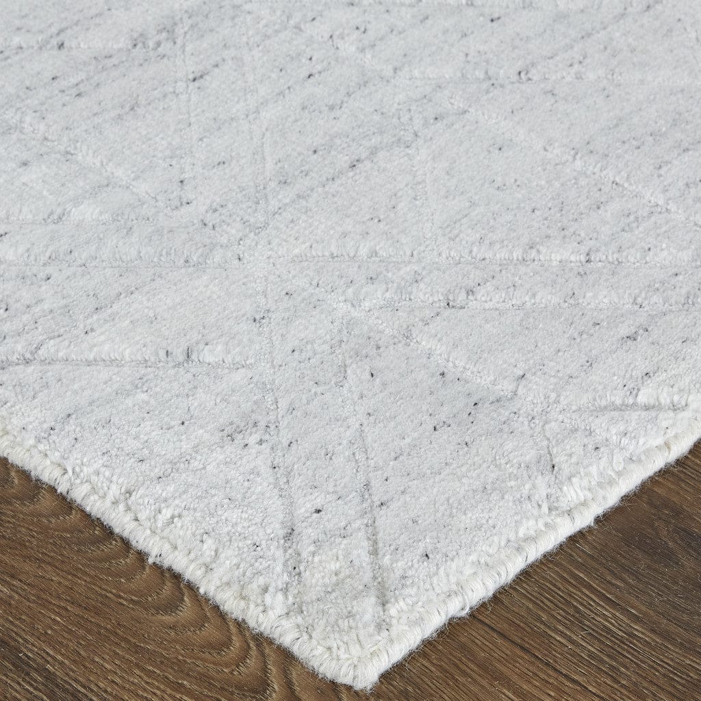 5' X 8' White And Silver Striped Hand Woven Area Rug