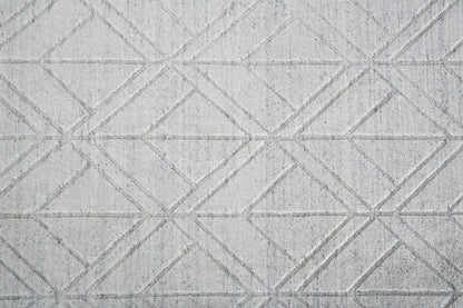 5' X 8' White And Silver Striped Hand Woven Area Rug