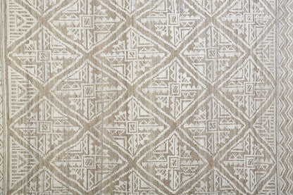 2' X 3' Ivory Tan And Gray Geometric Hand Knotted Area Rug